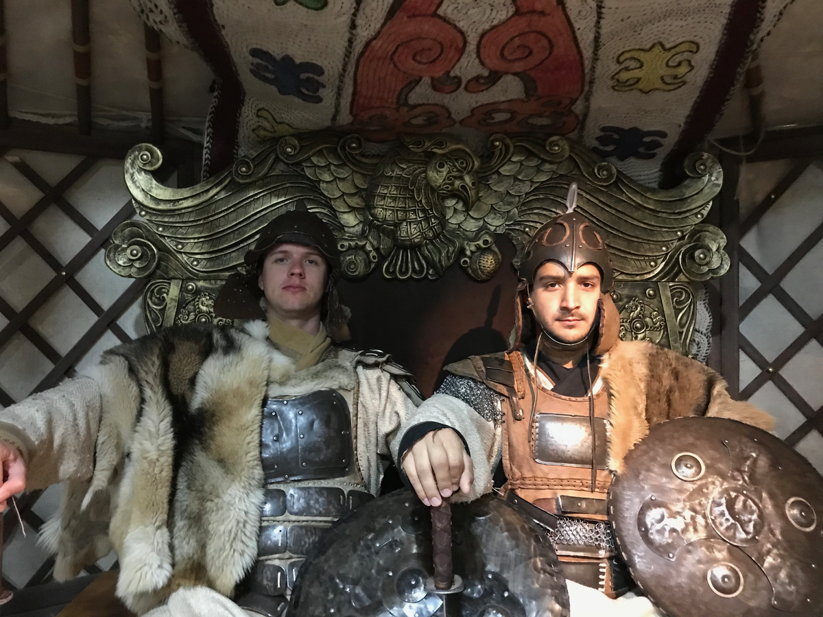 Photo 9: Les mongols 1